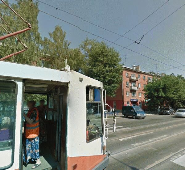 Банкомат Восточного Экспресс Банка по адресу ул. Горького,  д. 61